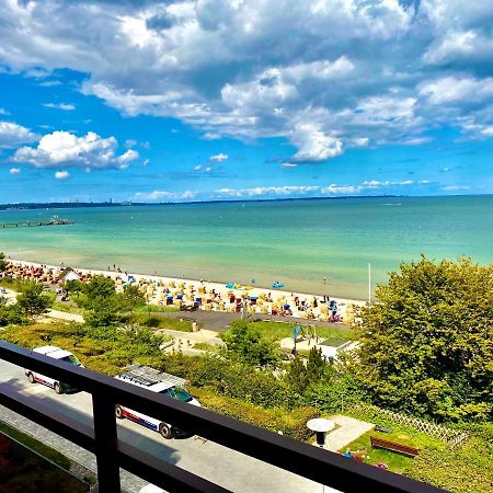 Studio-Apartment mit Panorama-Meerblick und direkter Strandlage in Scharbeutz Exterior foto