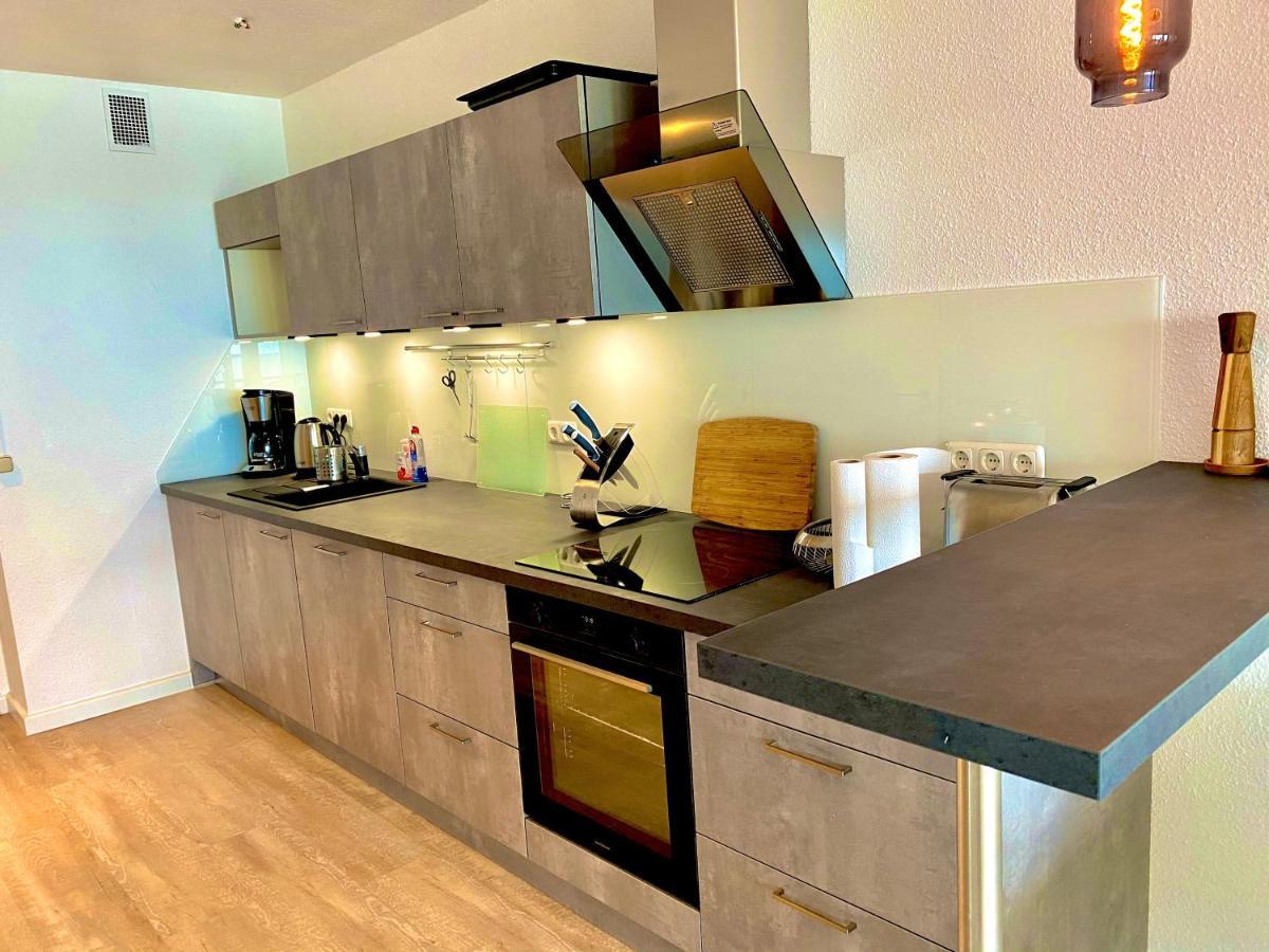 Studio-Apartment mit Panorama-Meerblick und direkter Strandlage in Scharbeutz Exterior foto