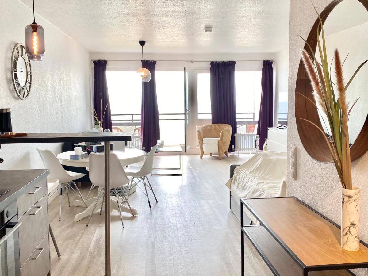 Studio-Apartment mit Panorama-Meerblick und direkter Strandlage in Scharbeutz Exterior foto