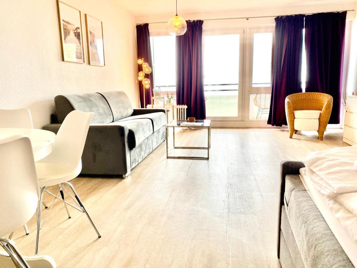 Studio-Apartment mit Panorama-Meerblick und direkter Strandlage in Scharbeutz Exterior foto